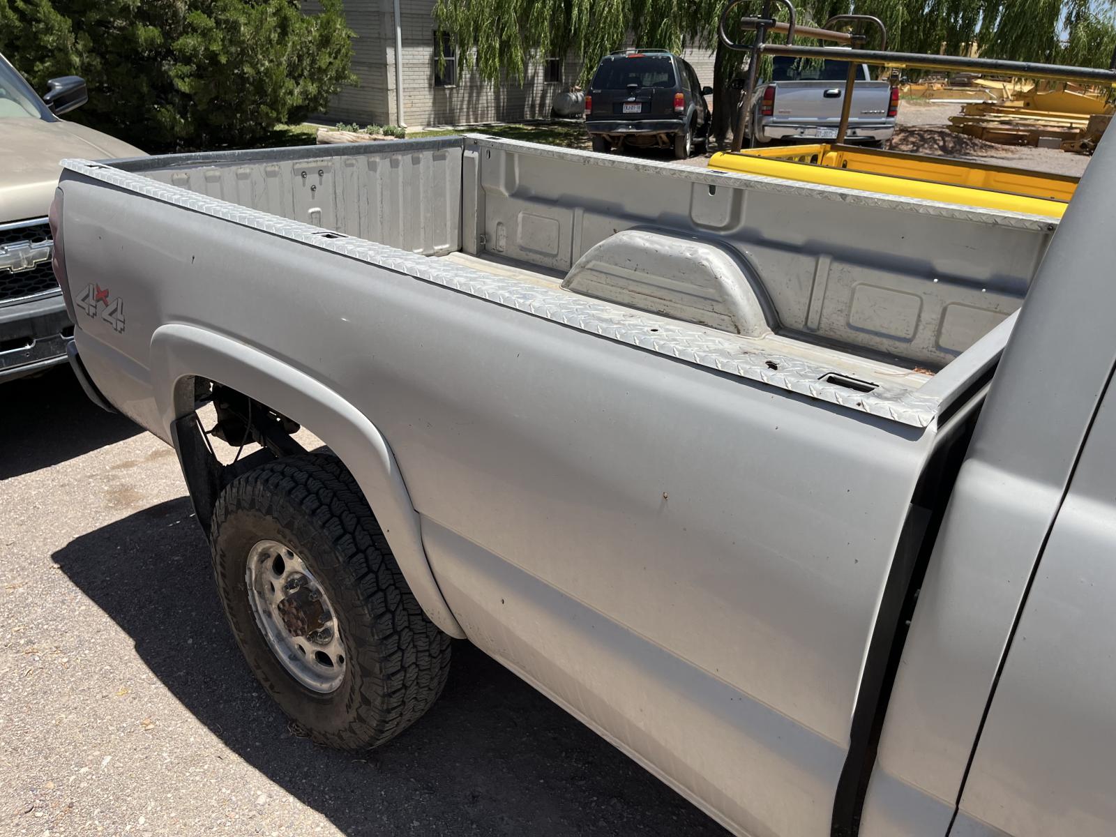 ./imagenes/INVOICE/2019/18036/CHEVROLET SILVERADO 2500HD (12).JPG